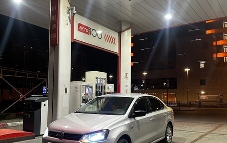 Volkswagen Polo VI (EU Market), 2013 год, 665 000 рублей, 2 фотография