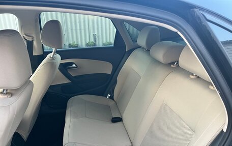 Volkswagen Polo VI (EU Market), 2016 год, 1 300 000 рублей, 14 фотография