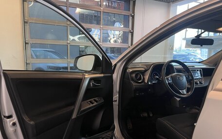Toyota RAV4, 2015 год, 2 540 000 рублей, 19 фотография