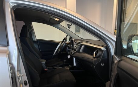 Toyota RAV4, 2015 год, 2 540 000 рублей, 27 фотография