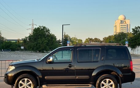 Nissan Pathfinder, 2012 год, 2 197 000 рублей, 24 фотография