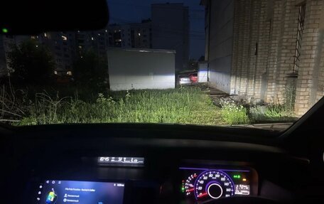 Honda Stepwgn IV, 2011 год, 1 600 000 рублей, 16 фотография