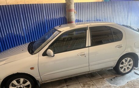 Nissan Primera II рестайлинг, 2001 год, 170 000 рублей, 3 фотография
