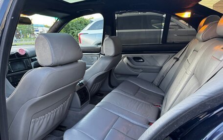 BMW 5 серия, 2001 год, 1 000 000 рублей, 10 фотография
