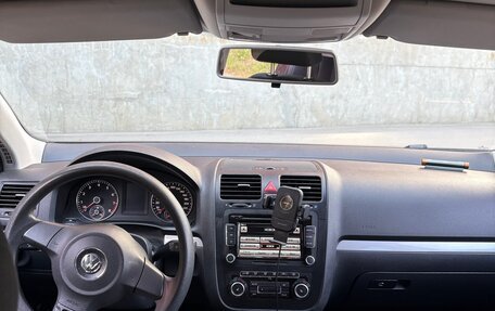 Volkswagen Jetta VI, 2010 год, 580 000 рублей, 6 фотография