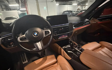 BMW 5 серия, 2020 год, 6 100 000 рублей, 6 фотография