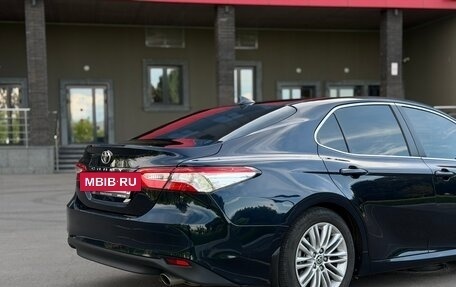 Toyota Camry, 2018 год, 2 495 000 рублей, 6 фотография