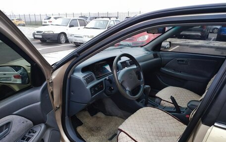 Toyota Camry, 2000 год, 450 000 рублей, 14 фотография