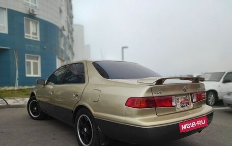 Toyota Camry, 2000 год, 450 000 рублей, 9 фотография