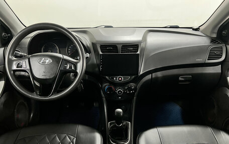 Hyundai Solaris II рестайлинг, 2011 год, 550 000 рублей, 8 фотография