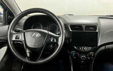 Hyundai Solaris II рестайлинг, 2011 год, 550 000 рублей, 10 фотография