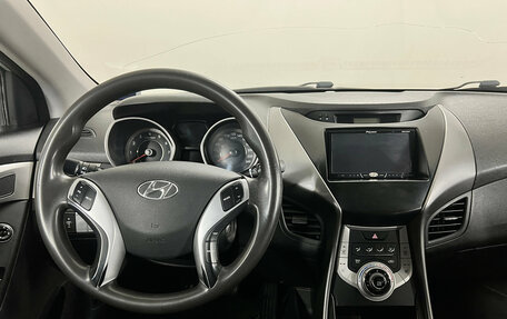Hyundai Elantra V, 2012 год, 840 000 рублей, 9 фотография