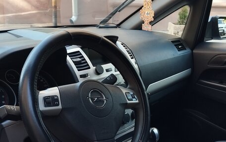 Opel Zafira B, 2008 год, 670 000 рублей, 19 фотография