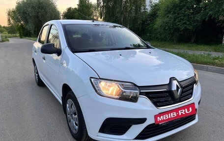 Renault Logan II, 2019 год, 950 000 рублей, 7 фотография