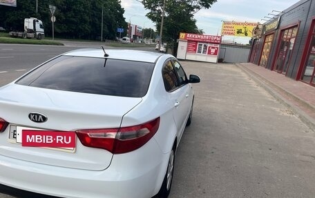 KIA Rio III рестайлинг, 2013 год, 930 000 рублей, 10 фотография
