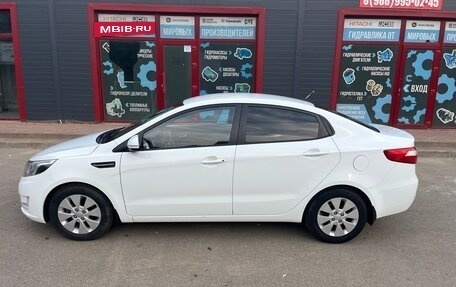 KIA Rio III рестайлинг, 2013 год, 930 000 рублей, 3 фотография