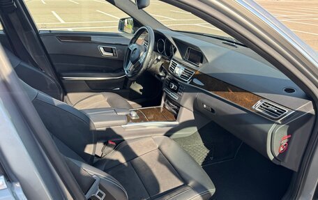 Mercedes-Benz E-Класс, 2013 год, 2 250 000 рублей, 8 фотография