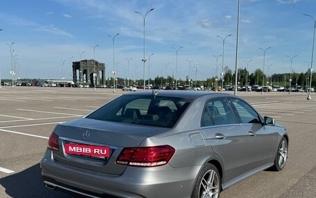 Mercedes-Benz E-Класс, 2013 год, 2 250 000 рублей, 3 фотография