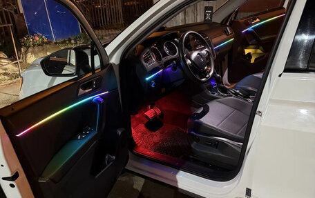 Volkswagen Tiguan II, 2021 год, 3 100 000 рублей, 8 фотография