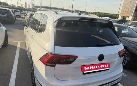 Volkswagen Tiguan II, 2021 год, 3 100 000 рублей, 11 фотография