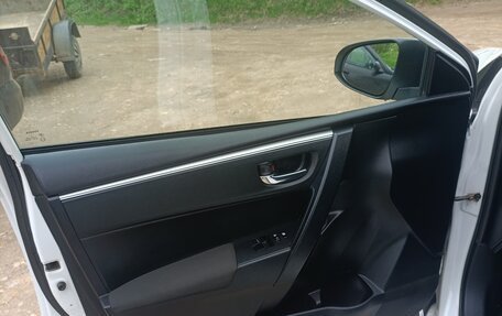 Toyota Corolla, 2013 год, 1 180 000 рублей, 6 фотография