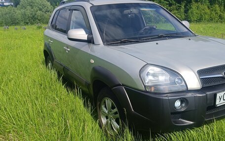 Hyundai Tucson III, 2008 год, 799 999 рублей, 2 фотография