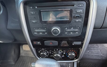 Renault Duster I рестайлинг, 2012 год, 900 000 рублей, 7 фотография