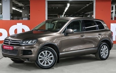 Volkswagen Touareg III, 2011 год, 1 749 000 рублей, 1 фотография