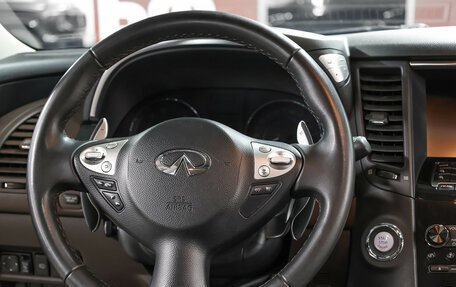 Infiniti FX II, 2012 год, 2 099 000 рублей, 17 фотография