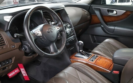 Infiniti FX II, 2012 год, 2 099 000 рублей, 16 фотография