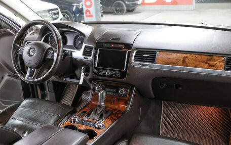 Volkswagen Touareg III, 2011 год, 1 749 000 рублей, 12 фотография