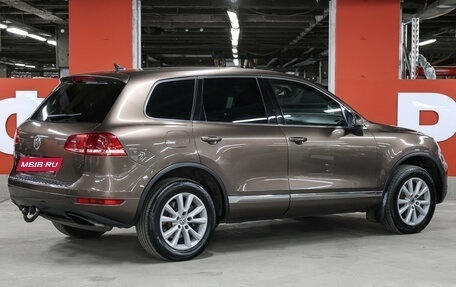 Volkswagen Touareg III, 2011 год, 1 749 000 рублей, 6 фотография
