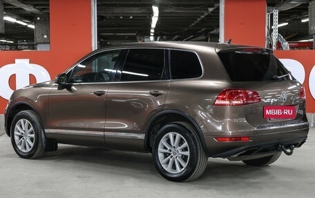 Volkswagen Touareg III, 2011 год, 1 749 000 рублей, 8 фотография