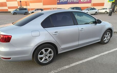 Volkswagen Jetta VI, 2013 год, 1 050 000 рублей, 3 фотография