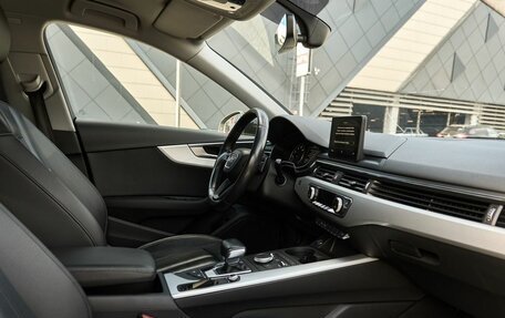 Audi A4, 2018 год, 2 185 000 рублей, 6 фотография