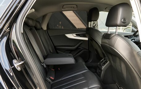 Audi A4, 2018 год, 2 185 000 рублей, 7 фотография