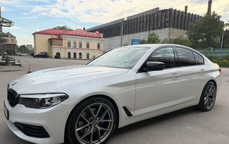BMW 5 серия, 2018 год, 3 900 000 рублей, 15 фотография
