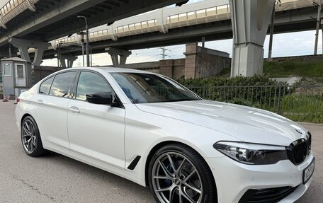 BMW 5 серия, 2018 год, 3 900 000 рублей, 22 фотография