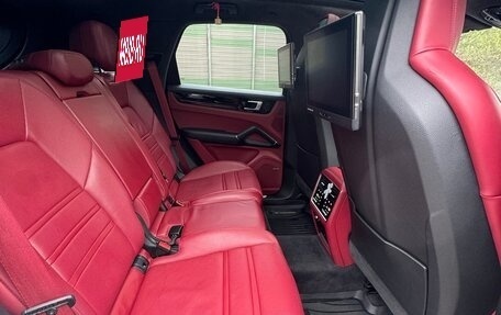 Porsche Cayenne III, 2019 год, 8 390 000 рублей, 11 фотография