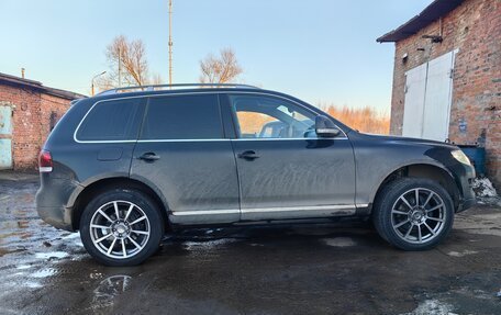Volkswagen Touareg III, 2007 год, 870 000 рублей, 2 фотография