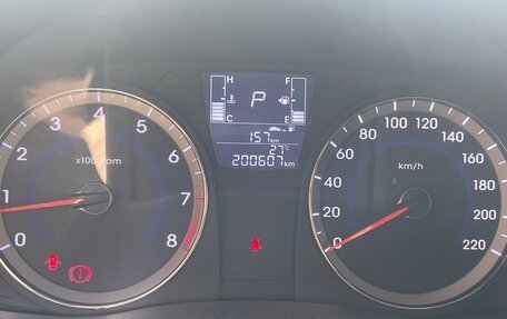 Hyundai Solaris II рестайлинг, 2015 год, 850 000 рублей, 13 фотография