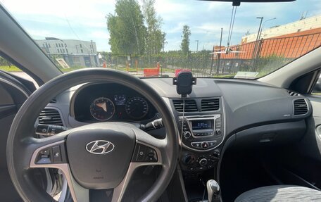 Hyundai Solaris II рестайлинг, 2015 год, 850 000 рублей, 12 фотография