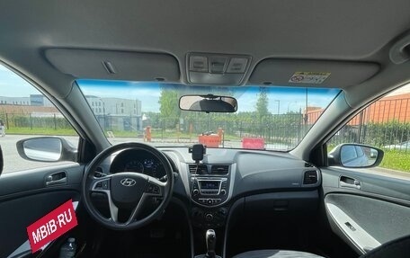Hyundai Solaris II рестайлинг, 2015 год, 850 000 рублей, 11 фотография