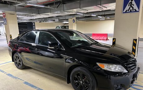 Toyota Camry, 2010 год, 1 050 000 рублей, 2 фотография