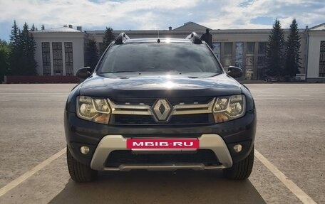 Renault Duster I рестайлинг, 2019 год, 2 200 000 рублей, 2 фотография