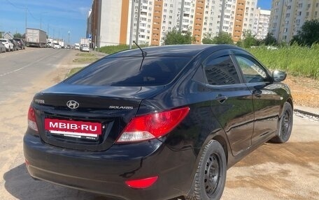 Hyundai Solaris II рестайлинг, 2012 год, 670 000 рублей, 4 фотография