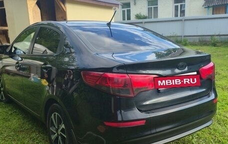 KIA Rio III рестайлинг, 2016 год, 940 000 рублей, 5 фотография