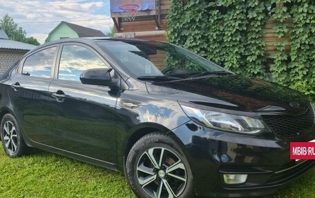 KIA Rio III рестайлинг, 2016 год, 940 000 рублей, 3 фотография