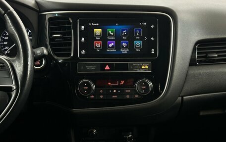 Mitsubishi Outlander III рестайлинг 3, 2019 год, 2 250 000 рублей, 7 фотография