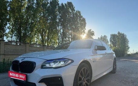 BMW 5 серия, 2016 год, 1 900 000 рублей, 5 фотография
